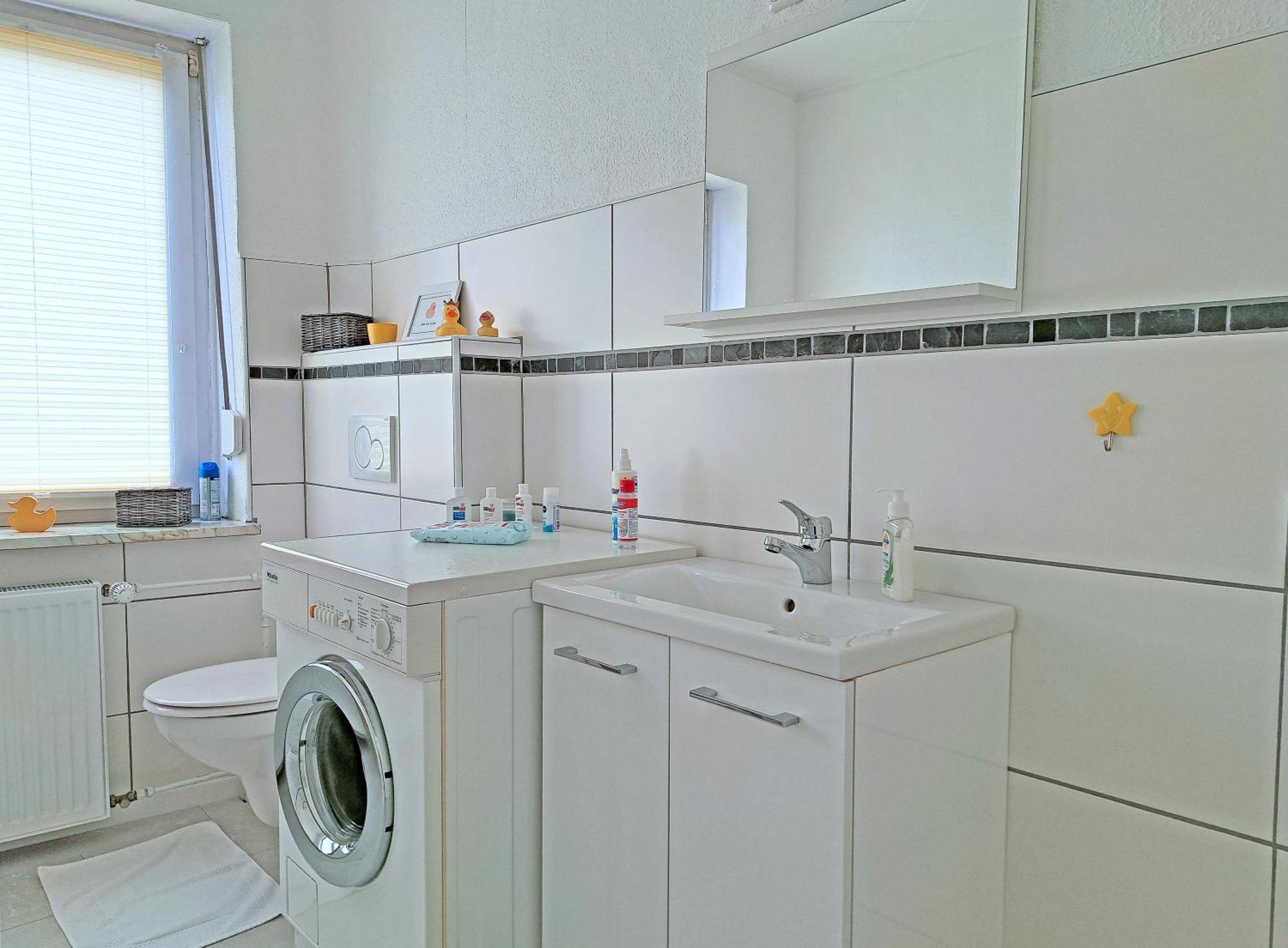 Margaretes Gaestehaus Am Rheinsteig Wanderer Radfahrer Familien Business-Reisende Wlan Gratis Rheinbrohl ภายนอก รูปภาพ