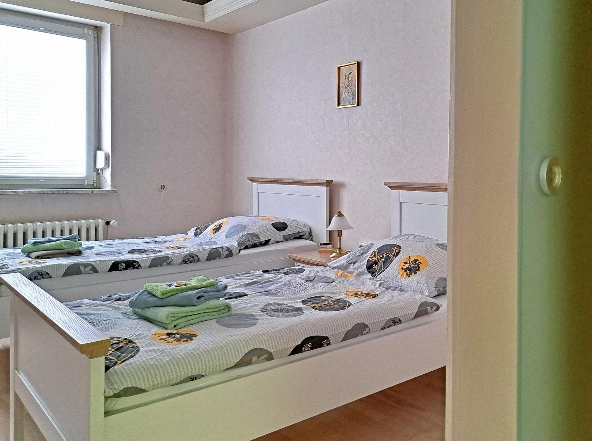 Margaretes Gaestehaus Am Rheinsteig Wanderer Radfahrer Familien Business-Reisende Wlan Gratis Rheinbrohl ภายนอก รูปภาพ